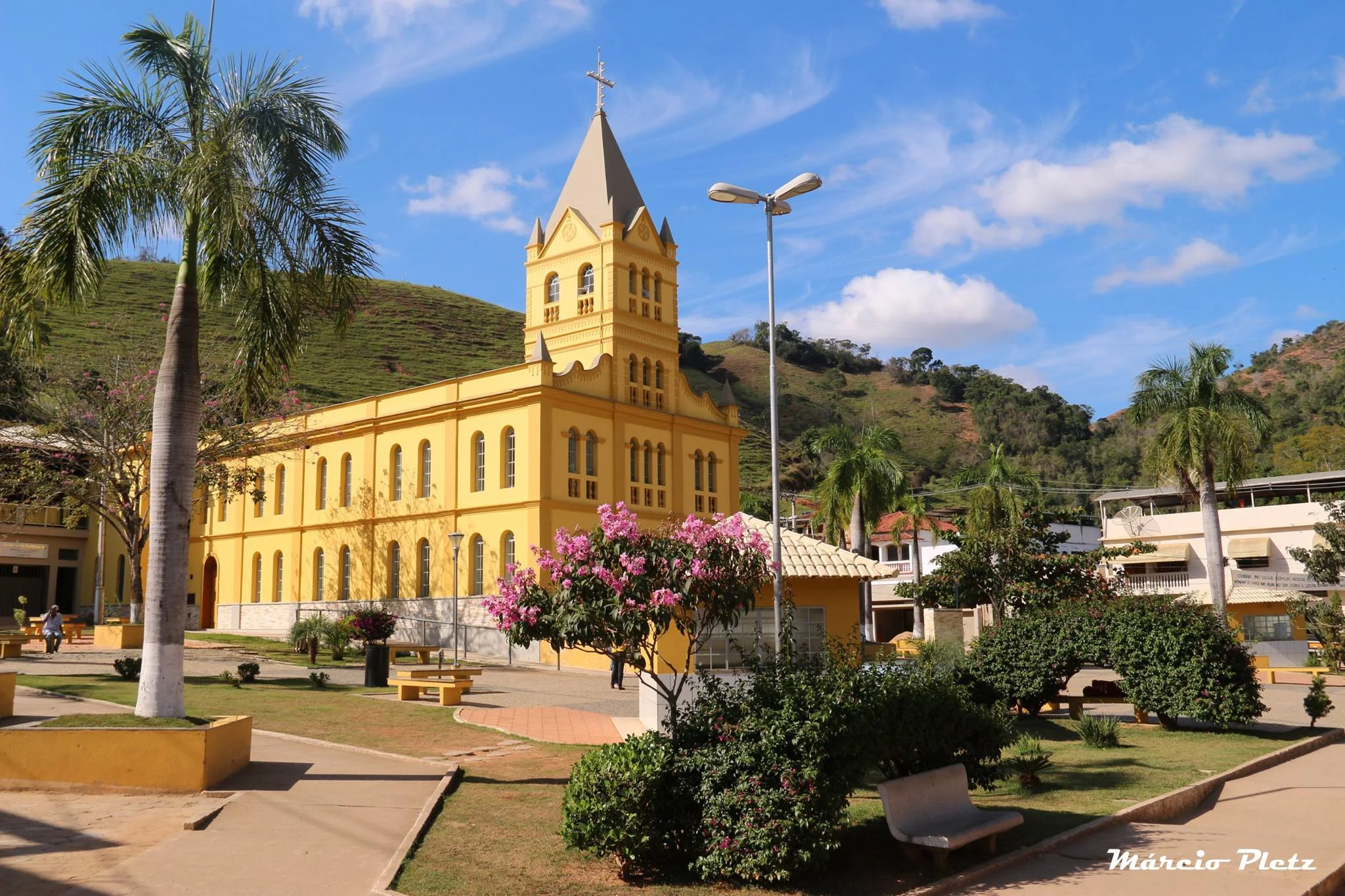 Paróquia Nossa Senhora do Amparo