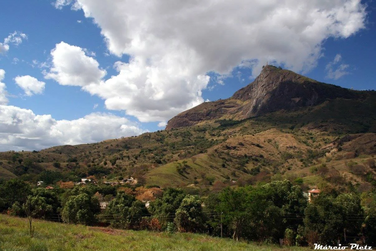 Pico Ibituruna