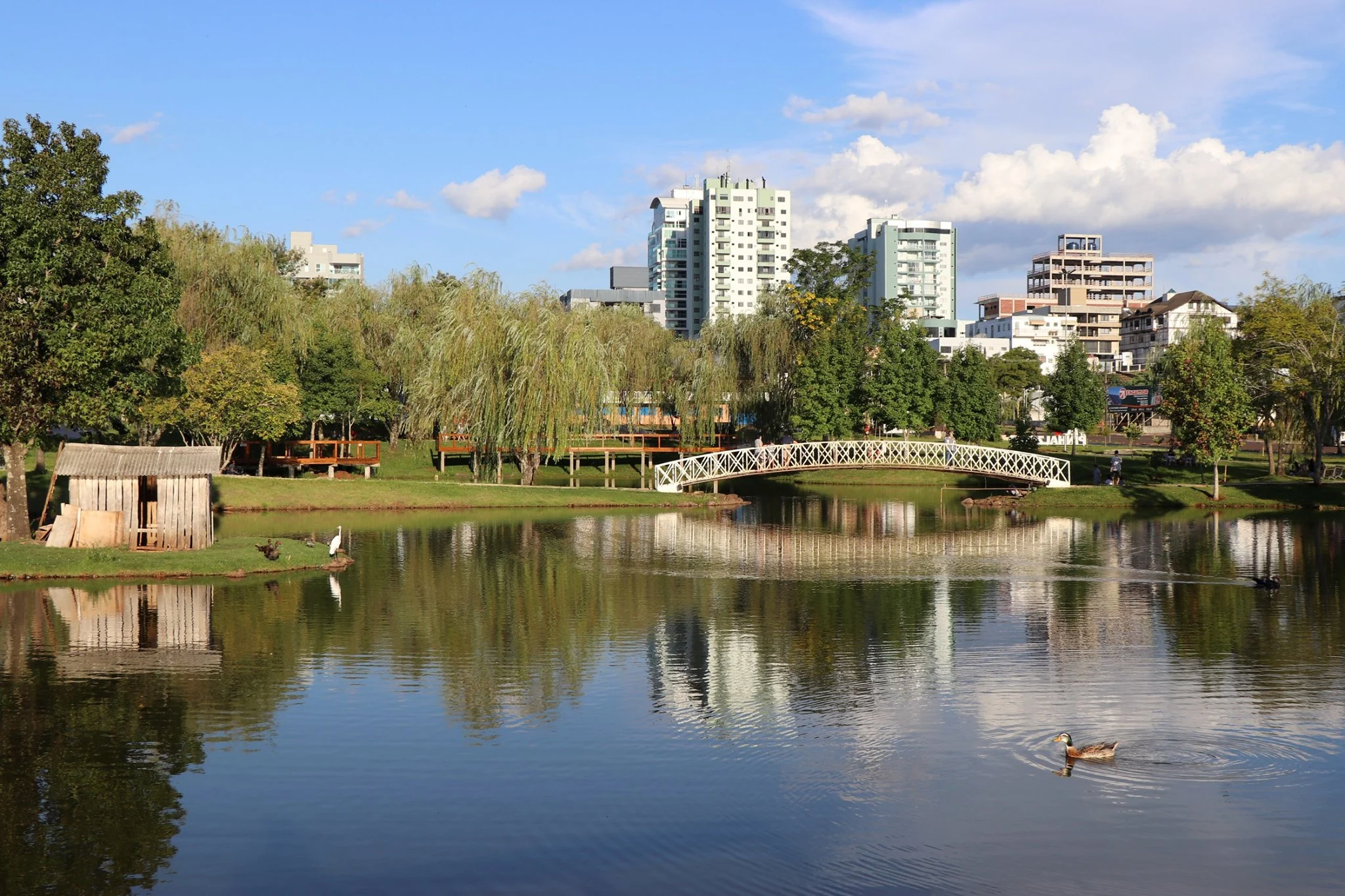 Praça do Lago