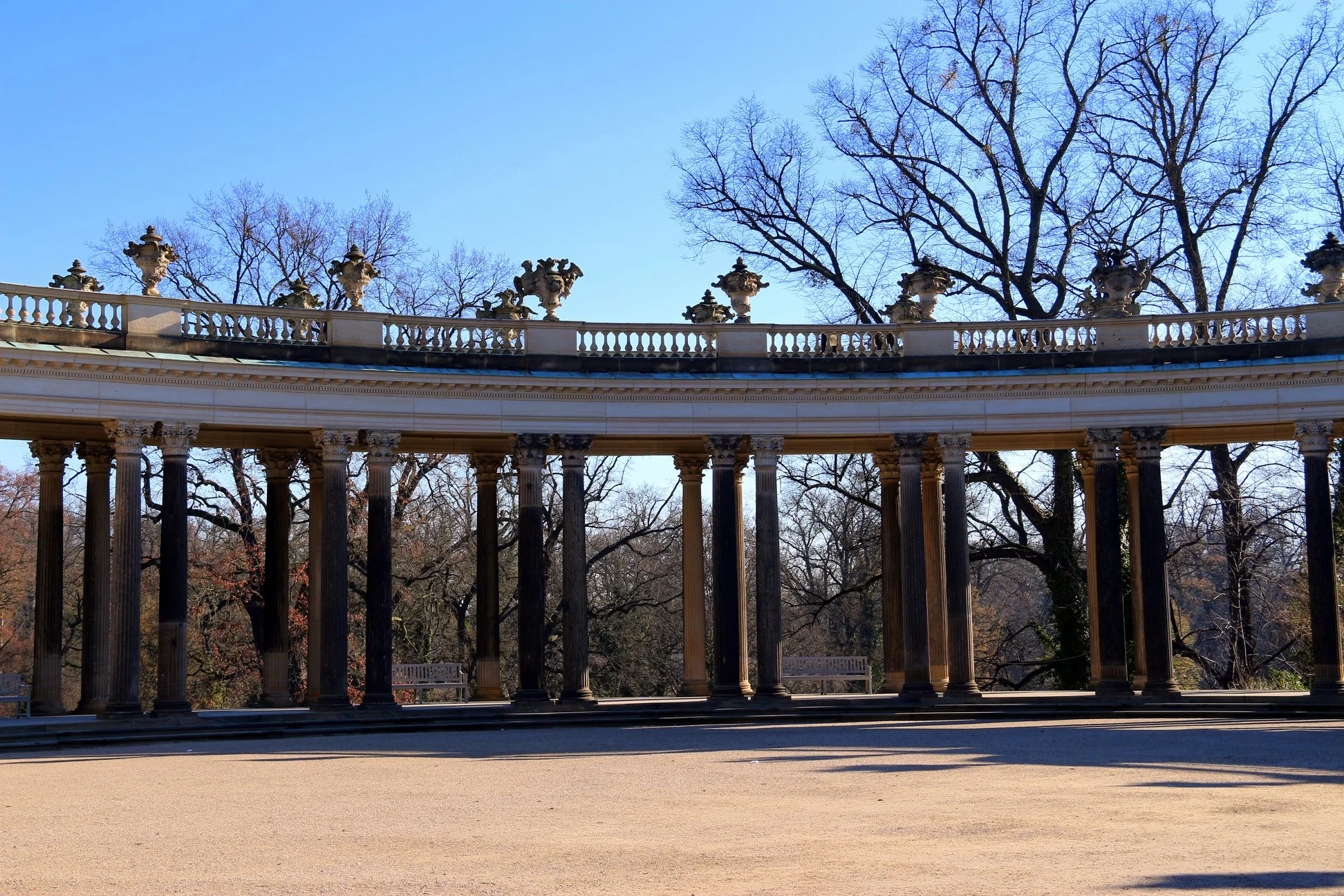 Uma das colunatas do Park Sanssouci