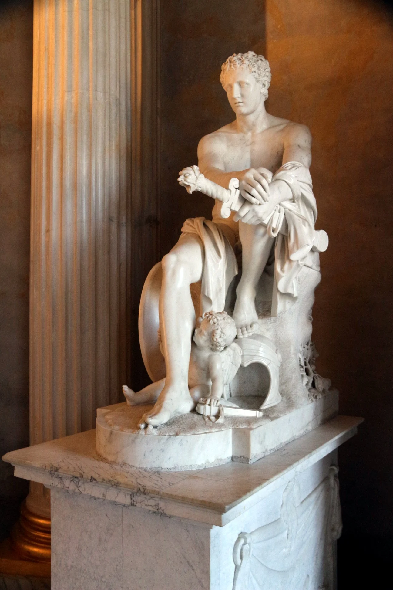 Escultura no interior do Palácio Sanssouci