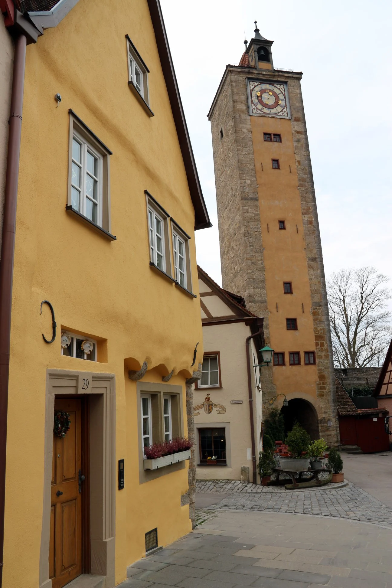 Rothenburg ob der Tauber está situada no Sul da Alemanha, na região da Baviera