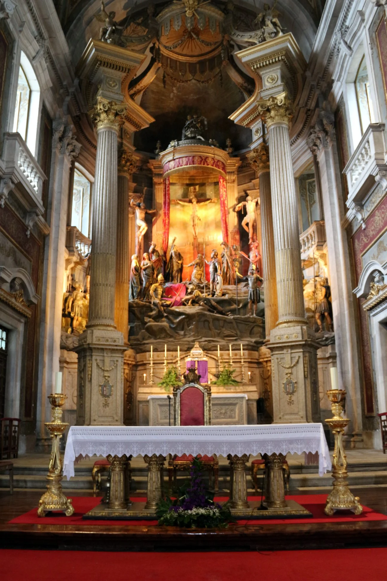 Interior da Basílica