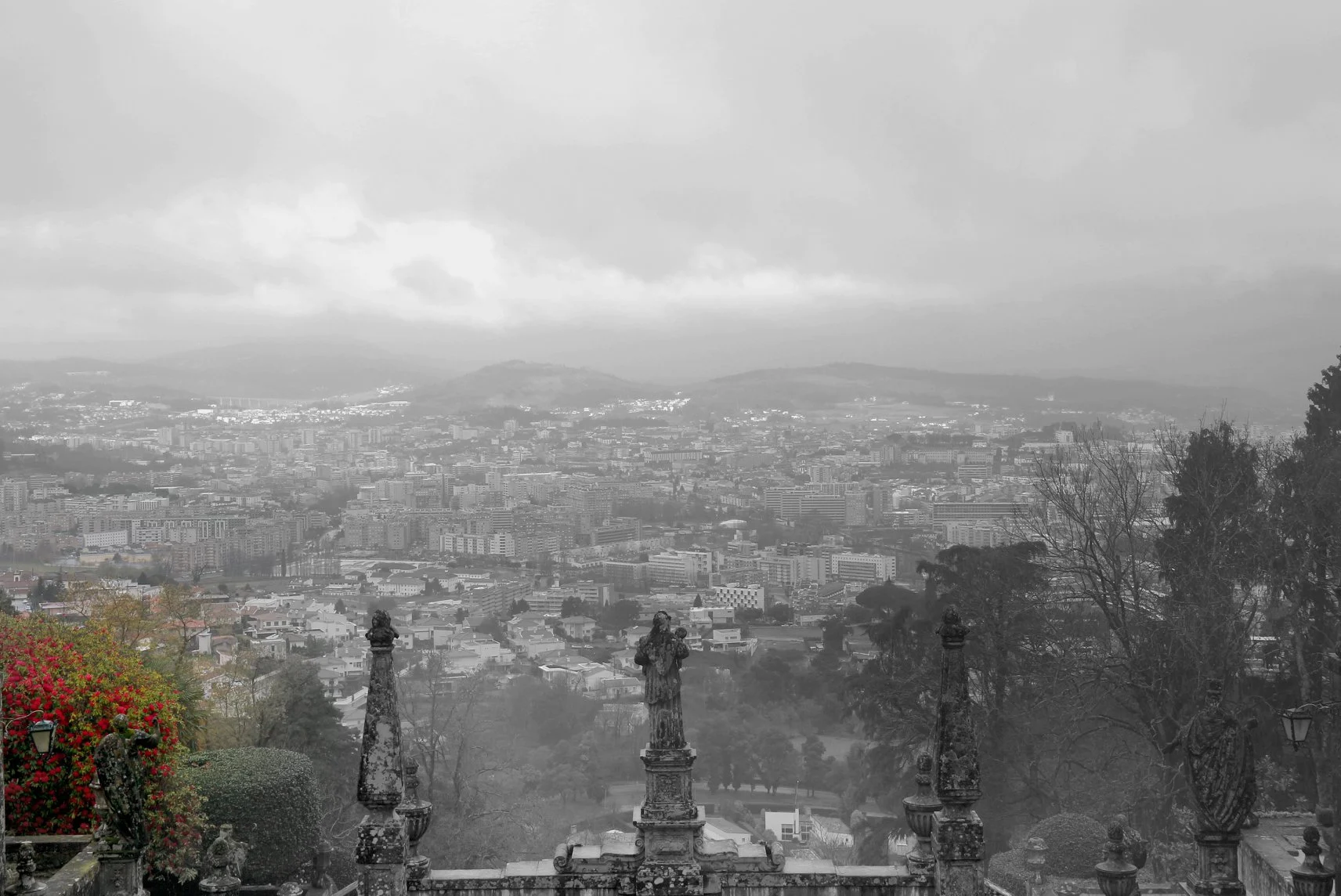 Vista da cidade de Braga do Adro do Bom Jesus