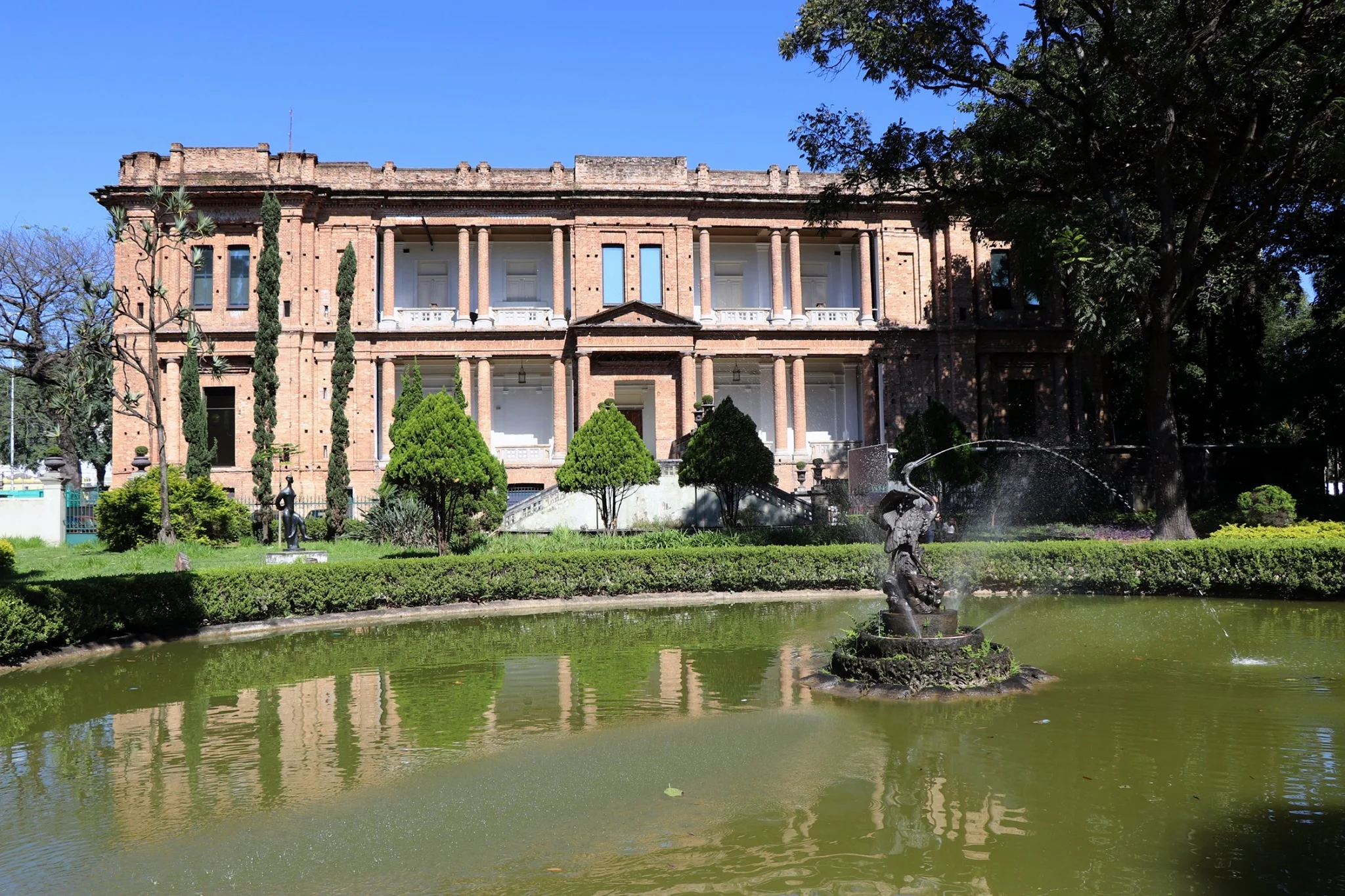 Pinacoteca