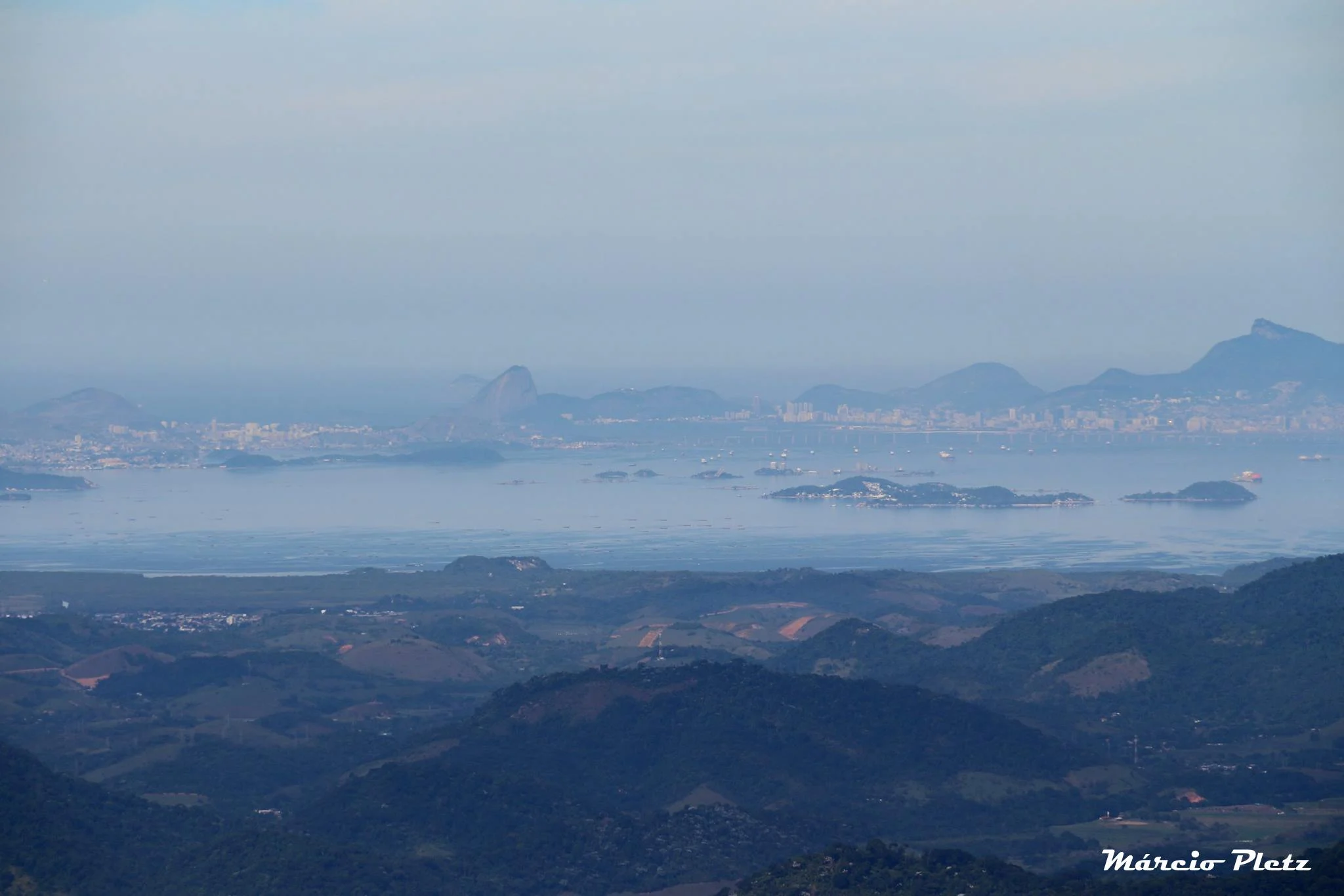 Cidade do Rio de Janeiro vista do Mirante do Soberbo