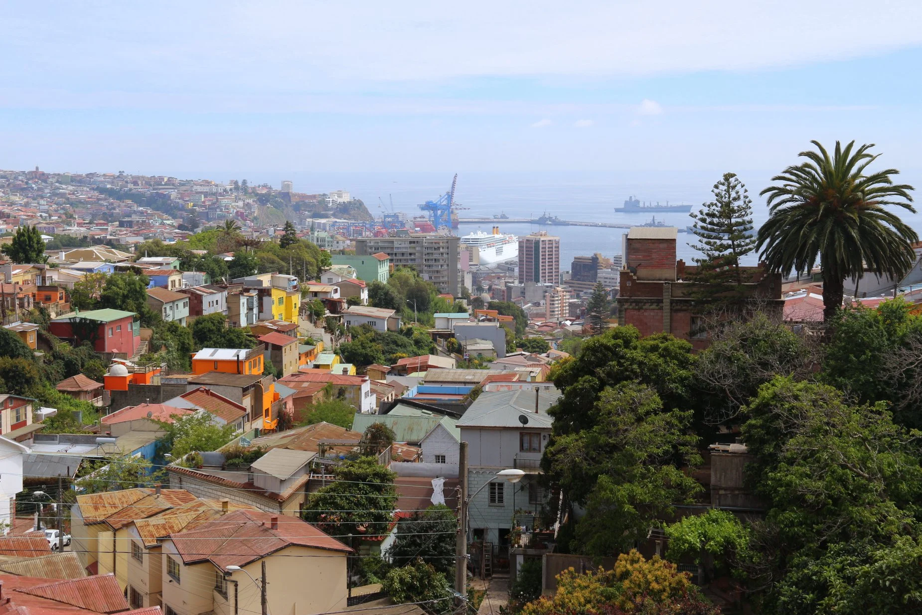 Vista da área portuária e da cidade que se tem do Museu-casa La Sebastiana